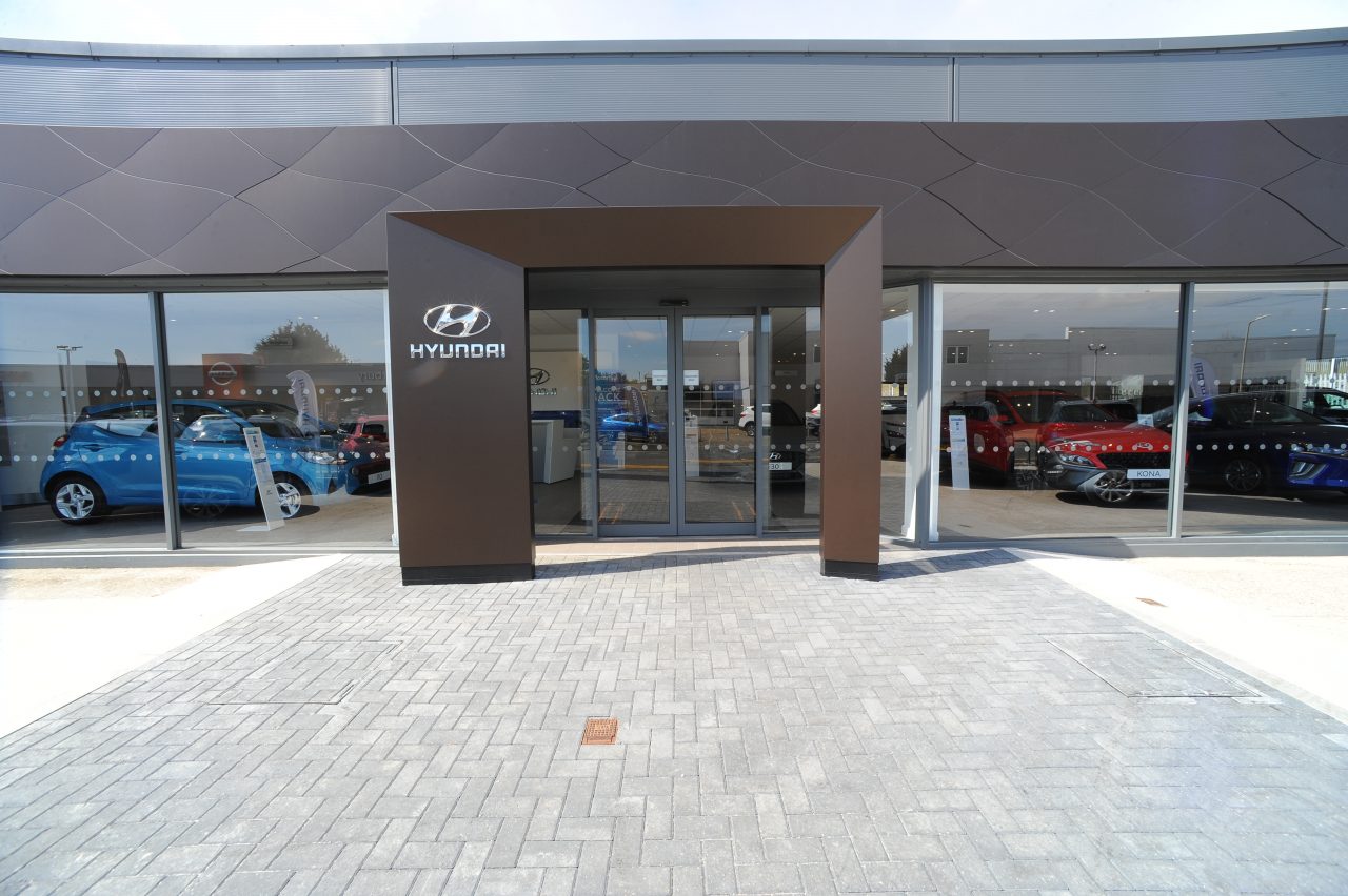 HYUNDAI CANTERBURY Chiltern Designs